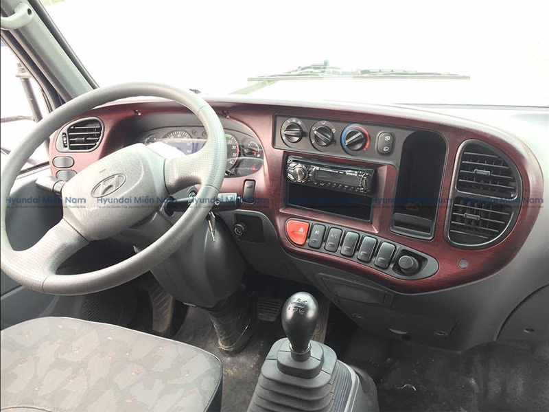 Nội Thất Hyundai 75s 110 (2)