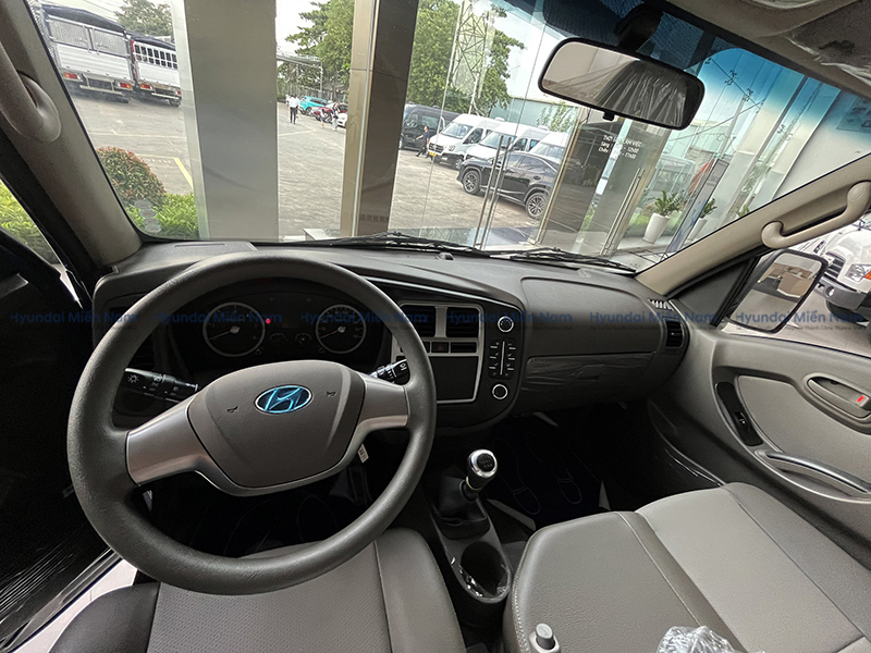 Nội Thất Hyundai Porter H150 (1)