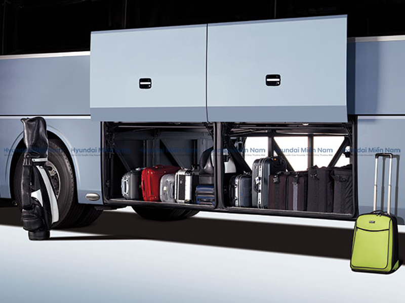 Xe Khách Hyundai Universe 45 Chỗ (6)