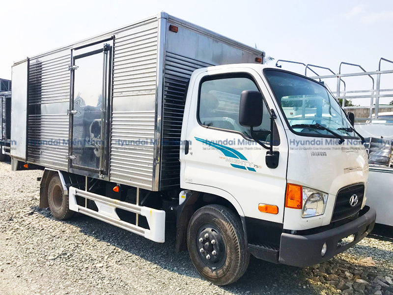 Xe Tải Hyundai New Mighty 75s Thùng Kín Inox 3.5 Tấn Thùng Dài 4m5 (3)