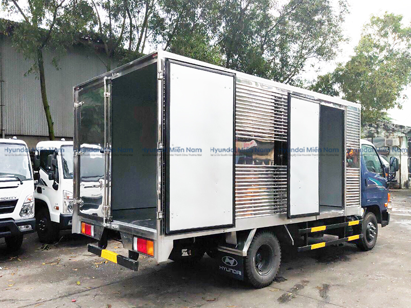 Xe Tải Hyundai New Mighty 75s Thùng Kín Inox 3.5 Tấn Thùng Dài 4m5 (6)