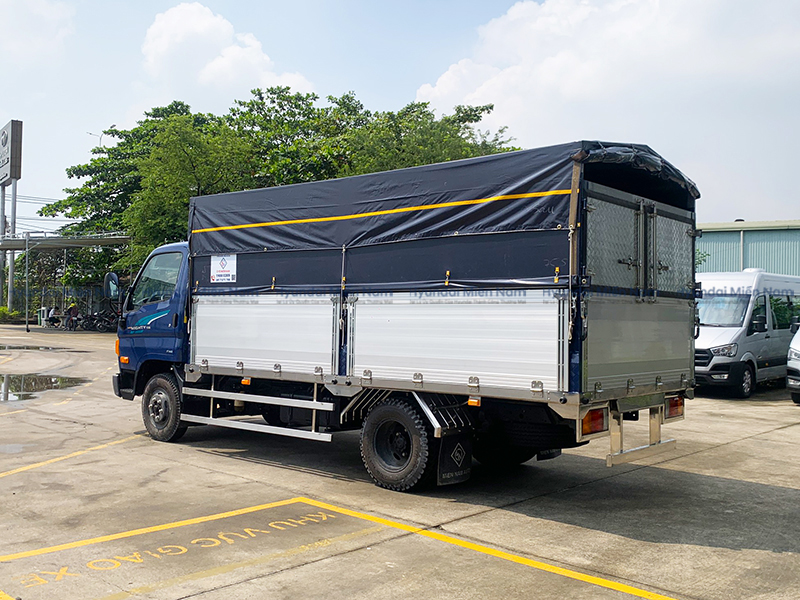 Xe Tải Hyundai New Mighty 75s Thùng Mui Bạt 3.5 Tấn Thùng Dài 4m5 (1)
