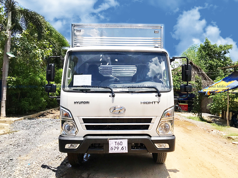 Xe Tải Hyundai New Mighty Ex8 Gt S2 Thùng Kín Inox 7 Tấn Thùng Dài 5m3 (1)