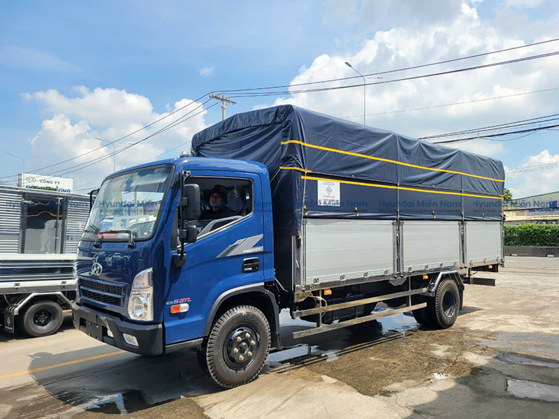 Xe Tải Hyundai New Mighty Ex8 Gtl Thùng Mui Bạt 7 Tấn 5m8 (5)