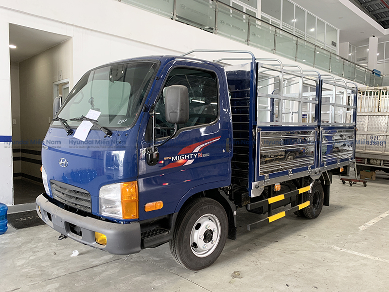 Xe Tải Hyundai New Mighty N250 Thùng Mui Bạt 2.5 Tấn Thùng Dài 3m6 (8)