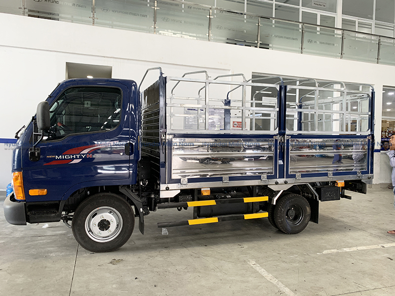Xe Tải Hyundai New Mighty N250 Thùng Mui Bạt 2.5 Tấn Thùng Dài 3m6 (9)
